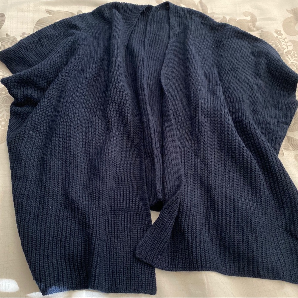 F21 women’s cardigan